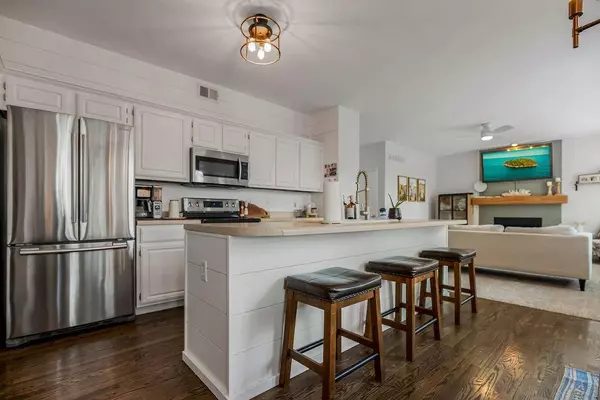 1225 Starbrooke DR, Louisburg, KS 66053