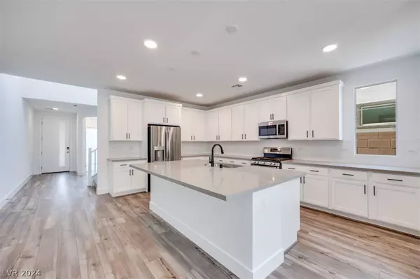 1208 Azure Jay Avenue, North Las Vegas, NV 89084