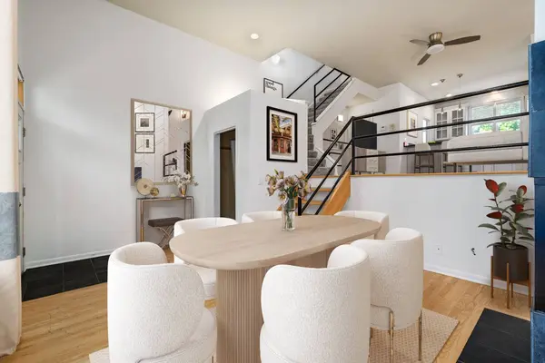 2010 W Potomac AVE #B, Chicago, IL 60622