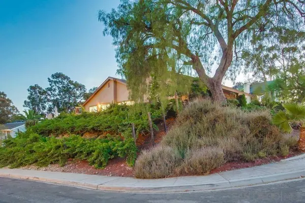 10989 Red Cedar Dr, San Diego, CA 92131