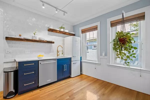 248 Arborway St. #2, Boston, MA 02130