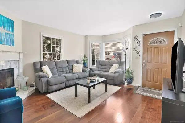 7 Bittersweet Lane #7, South Windsor, CT 06074