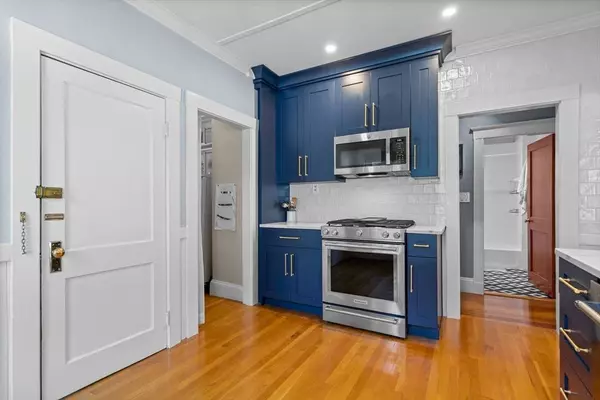 248 Arborway St. #2, Boston, MA 02130