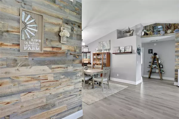 810 ARIETTA CIR, Auburndale, FL 33823