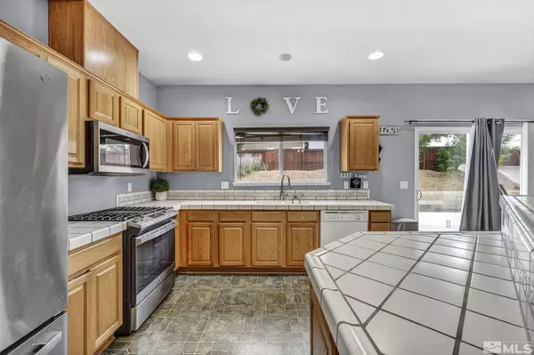 9747 Autumn Leaf, Reno, NV 89506