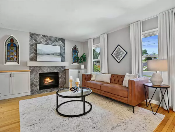 219 Dewey Street, Sun Prairie, WI 53590