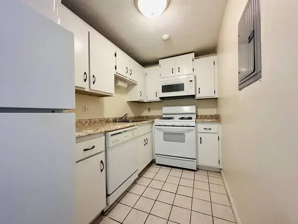 20 Kenmar Dr #179, Billerica, MA 01821