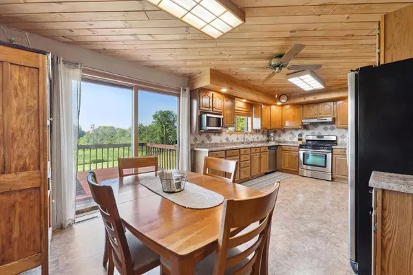 N686 14th Road, Montello, WI 53949