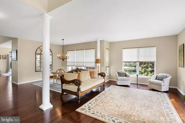 8 CHASE RD, Lumberton, NJ 08048