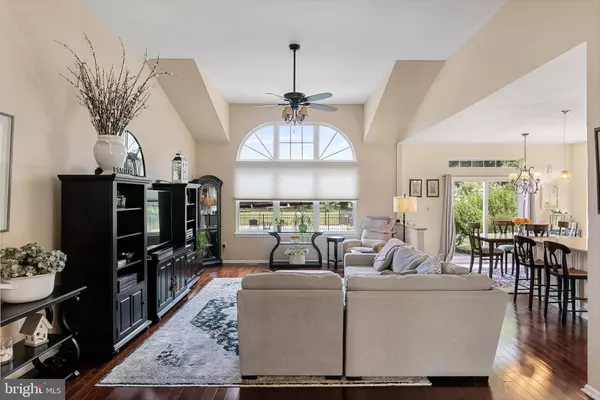 8 CHASE RD, Lumberton, NJ 08048