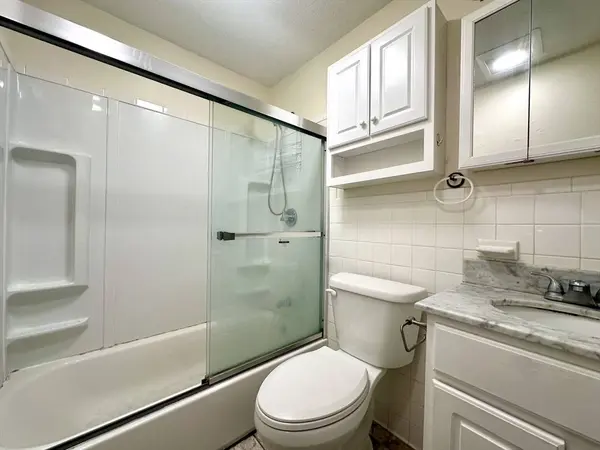 20 Kenmar Dr #179, Billerica, MA 01821