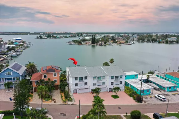 14265 N BAYSHORE DR #A, St Petersburg, FL 33708