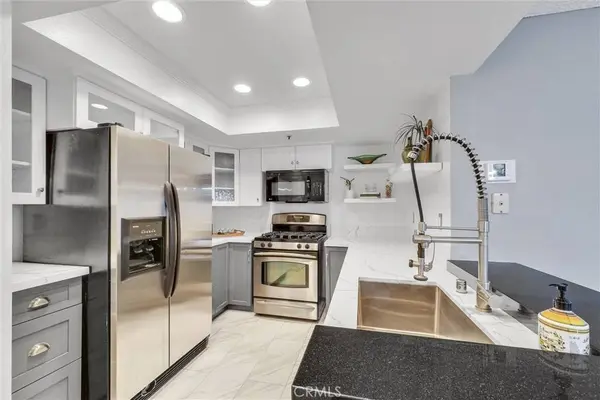 35 Linden AVE #409, Long Beach, CA 90802