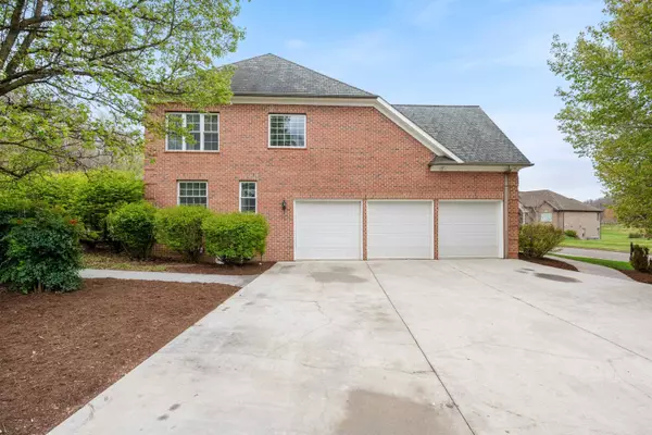 8281 Sawgrass WAY, Radford, VA 24141