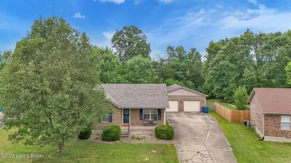 657 River Oaks Dr, Shepherdsville, KY 40165