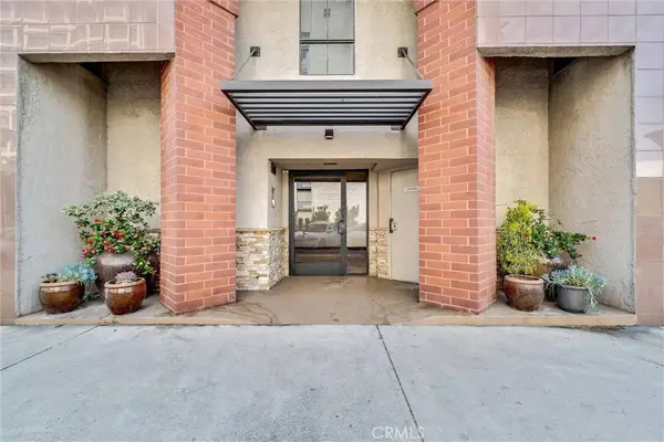 35 Linden AVE #409, Long Beach, CA 90802