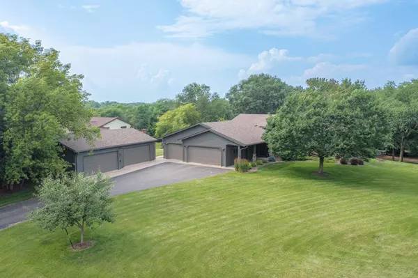 731 Wilfred RD, Hudson, WI 54016