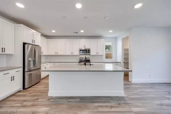 1208 Azure Jay Avenue, North Las Vegas, NV 89084