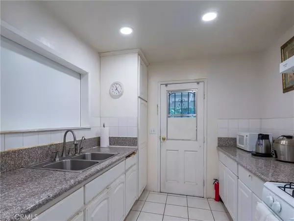 1427 Hinnen Avenue, Hacienda Heights, CA 91745