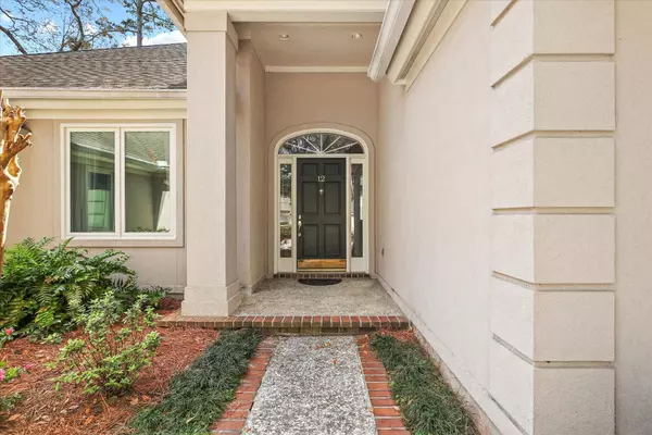 12 Tanaqua Ct, Savannah, GA 31411-3068