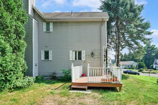 7 Bittersweet Lane #7, South Windsor, CT 06074