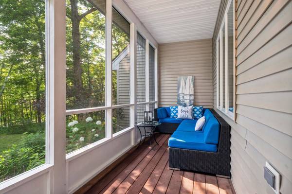 255 Governor Wentworth HWY, Moultonborough, NH 03254