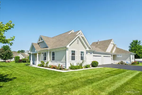 1271 Park Place CT #1271, Crest Hill, IL 60403