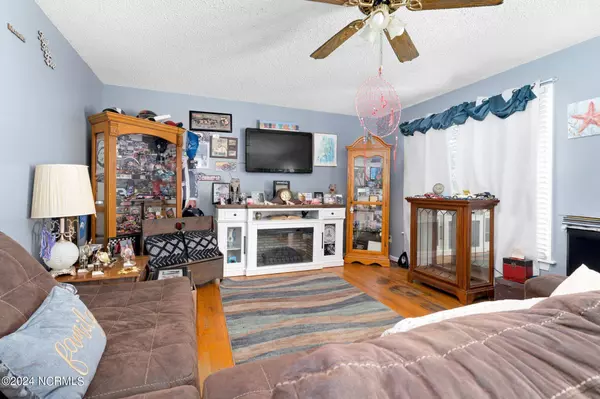 9405 Glover Road, Bailey, NC 27807