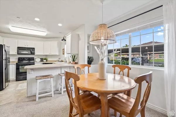 196 E SPENCER PEAK WAY WAY S #D1, Draper, UT 84020