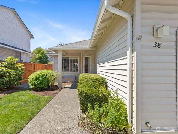 9513 2nd ST SE #38, Lake Stevens, WA 98258