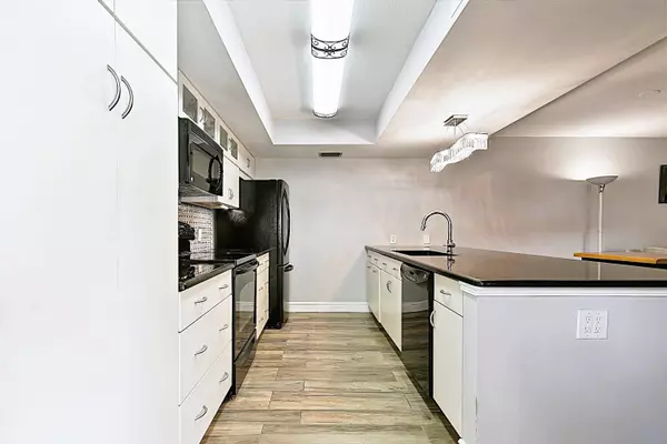 3017 30th LN, Greenacres, FL 33463