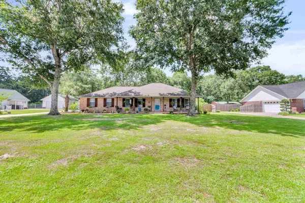 5245 Morgan Ridge Dr, Milton, FL 32570