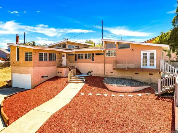 6039 Burian St, San Diego, CA 92114