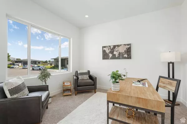 667 E VANDALAY LN, Draper, UT 84020