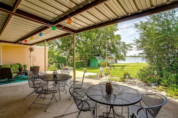 6780 Wells Burnett Road, Fort Worth, TX 76135