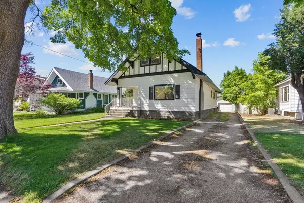 707 E 32nd Ave, Spokane, WA 99203