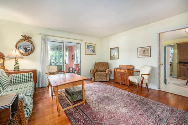 34119 Hillside Drive, Paw Paw, MI 49079