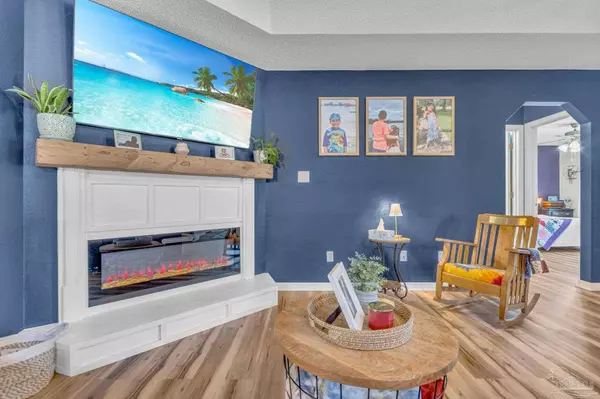 5245 Morgan Ridge Dr, Milton, FL 32570