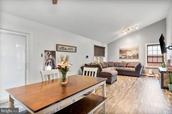 9 W ANNAPOLIS DR, Sicklerville, NJ 08081