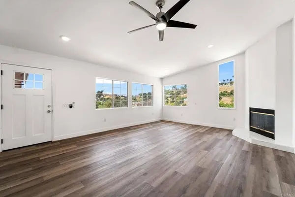 6039 Burian St, San Diego, CA 92114