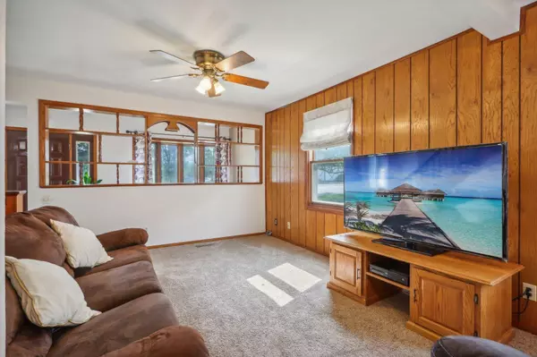 8924 County Road Y, Sauk City, WI 53583