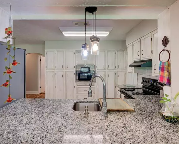 231 Grant Circle, Doyline, LA 71023