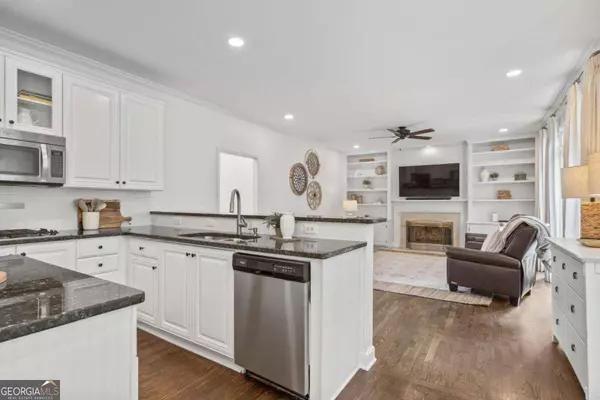 6615 Nature View PL, Cumming, GA 30040