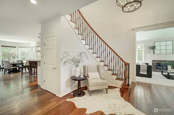 1922 263rd CT SE, Sammamish, WA 98075