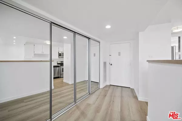 4316 Marina City Drive #521C, Marina Del Rey, CA 90292