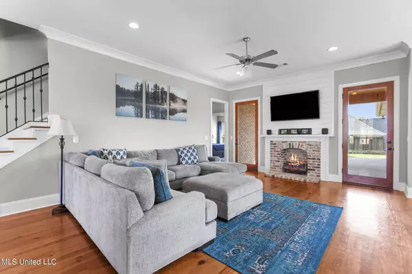 411 Duke Court, Flowood, MS 39232