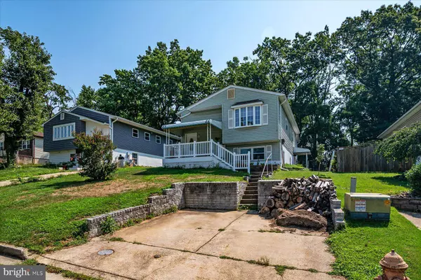 1923 GRANT RD, Halethorpe, MD 21227