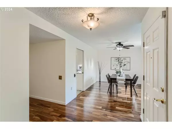 16815 SW 129TH AVE, Portland, OR 97224