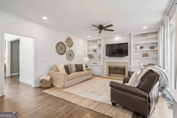 6615 Nature View PL, Cumming, GA 30040