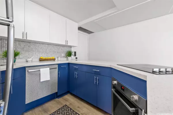 225 Queen Street #20G, Honolulu, HI 96813